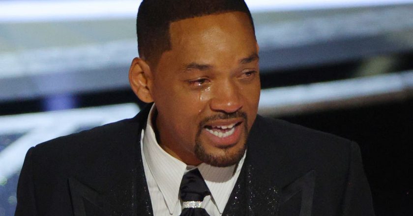 Will Smith-Chris Rock drama: Everything that happened at Oscars 2022 – The Independent