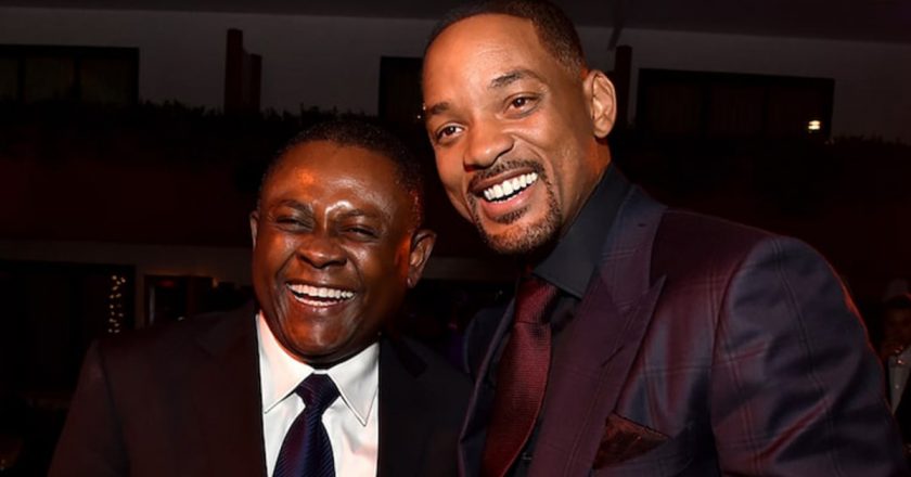 Doctor Portrayed in Concussion Says Will Smith Hasnt Tarnished His Image – TMZ