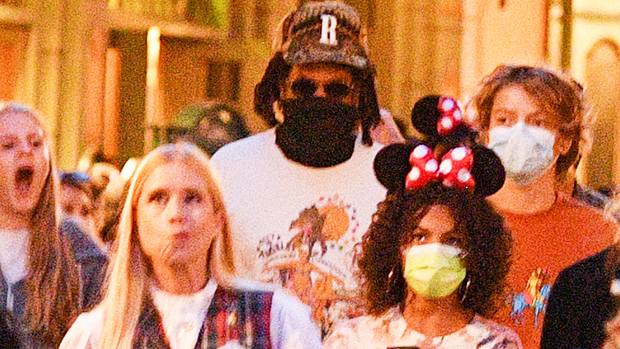 Blue Ivy, 10, Rocks Cute Minnie Mouse Ears At Disneyland With Dad Jay-Z — Photo – HollywoodLife