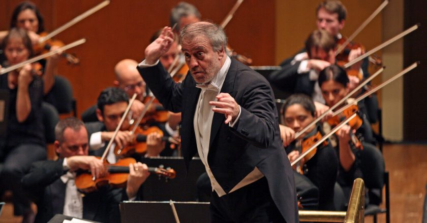 Valery Gergiev, a Putin Ally, Fired as Chief Conductor in Munich – The New York Times