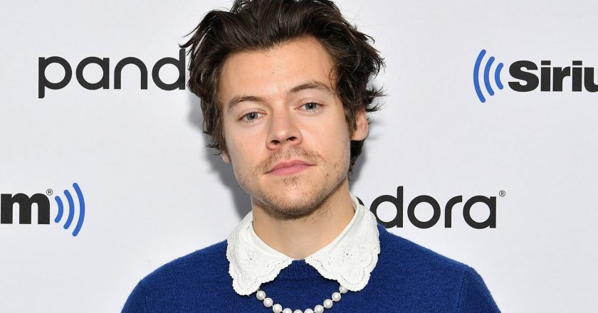 Harry Styles Reveals He Felt Shame About His Sex Life While In One Direction – HuffPost