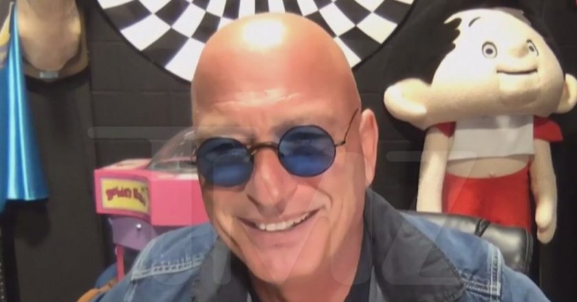 Howie Mandel Says Contracting COVID Sent Him into Mental Health Crisis – TMZ