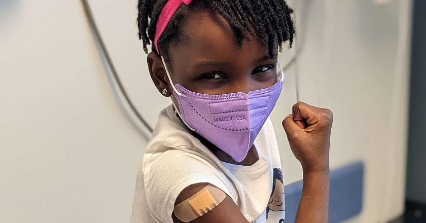 After This Pediatrician Took Her 6-Year-Old to Get Her COVID Vaccine, It Was a Whole Celebration – Yahoo Entertainment