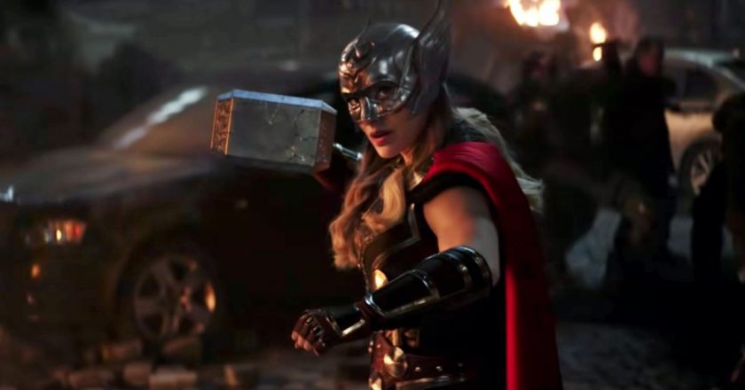 Thor: Love and Thunder trailer sees Natalie Portmans Jane Foster pick up the hammer – Gamesradar