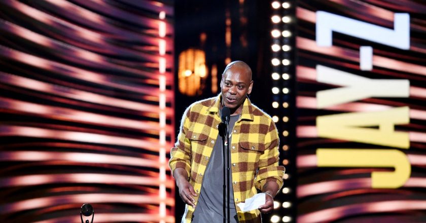 Man accused of tackling comic Dave Chappelle on stage is charged with assault – Reuters.com