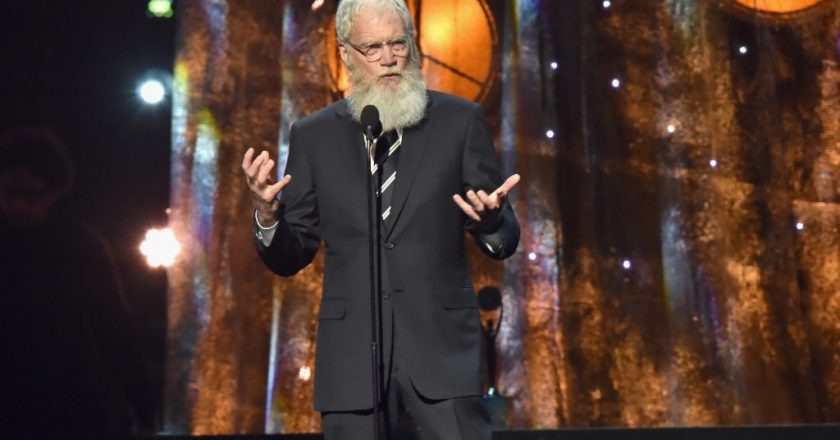 David Letterman Pokes Fun at Dave Chappelle Attack: “How Many of You Would Like to Hit Me?” – Hollywood Reporter