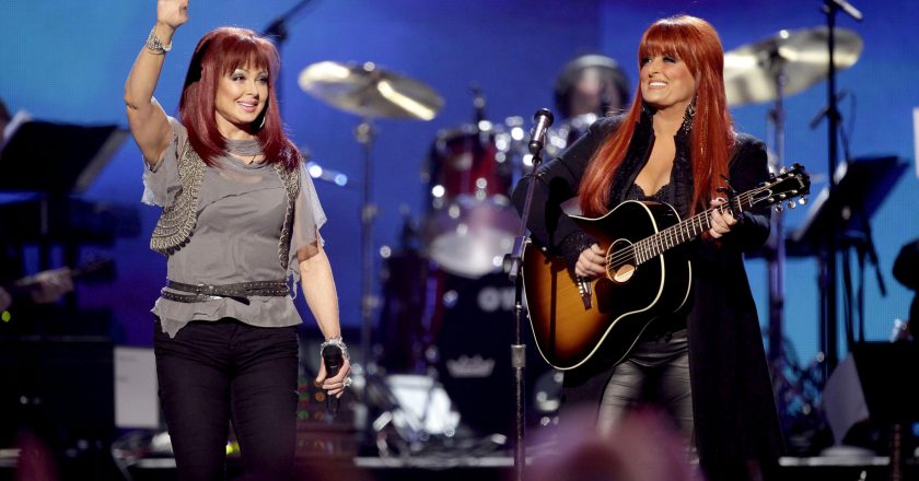 The Judds, Ray Charles join the Country Music Hall of Fame – The Associated Press