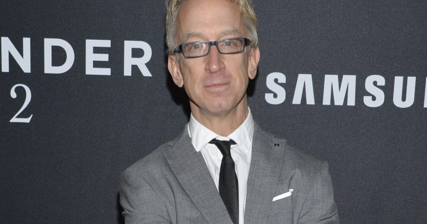 Comedian Andy Dick arrested on suspicion of felony sexual battery at O.C. park – KTLA Los Angeles