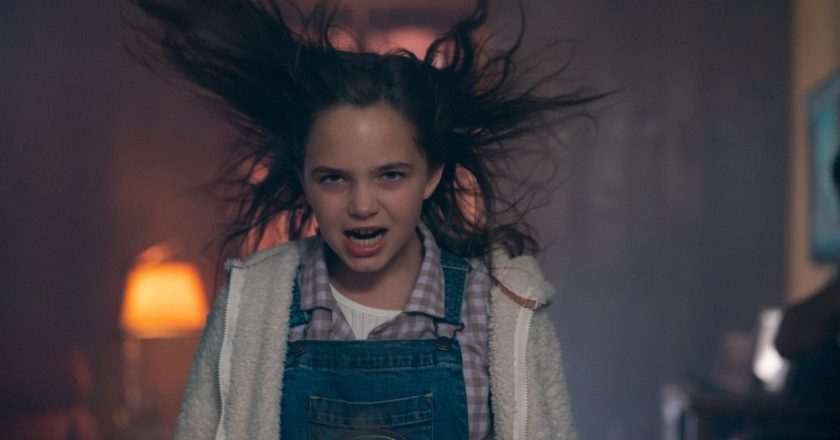 Firestarter Review – Modern Reimagining of Stephen Kings Novel Fails to Ignite – Bloody Disgusting