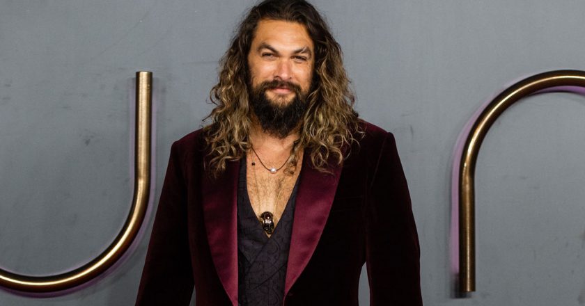 Jason Momoa apologizes after taking pictures inside the Sistine Chapel – Fox News