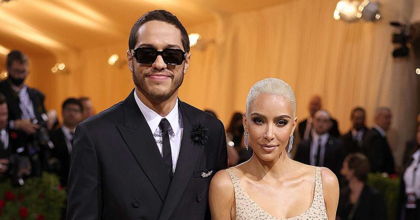 Kim Kardashian Confirms Dramatic Diet to Wear Marilyn Monroes Dress to Met Gala with Pete Davidson – PEOPLE